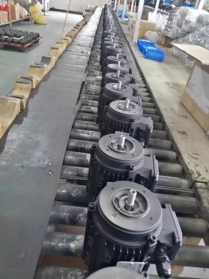 এক-ফেজ 2.2KW 3HP বৈদ্যুতিক এসি মোটর 380V 50HZ 2300 RPM বিস্ফোরণ-প্রমাণ বন্ধ অ্যালুমিনিয়াম হাউজিং 110V পাম্প মোটর 5KW 16